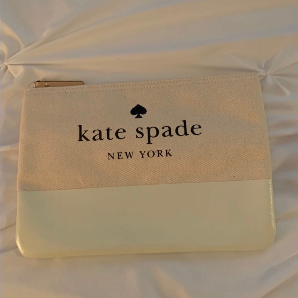 Kate Spade Pouch
